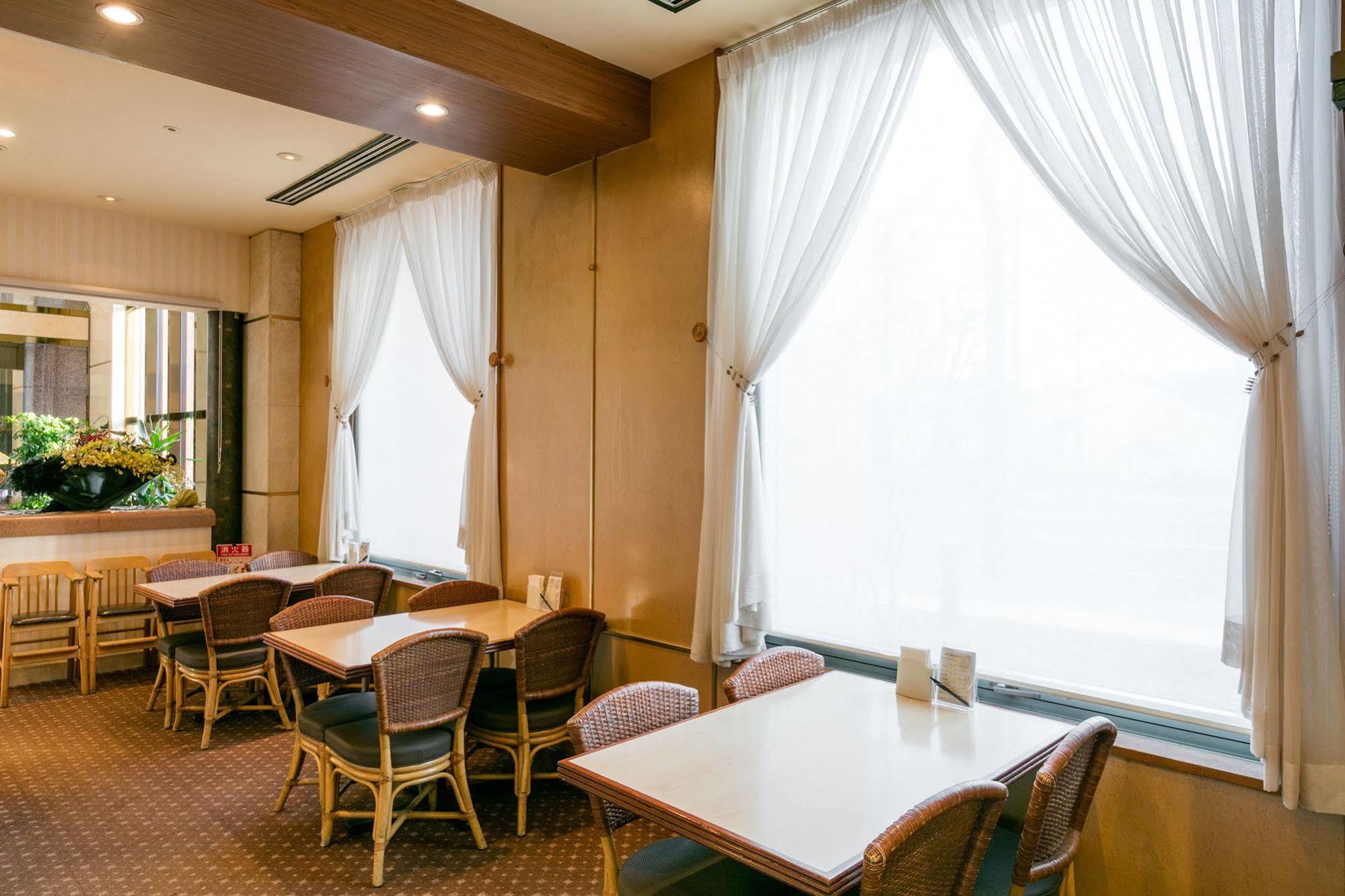 Hotel Resol Sapporo Nakajima Koen Экстерьер фото